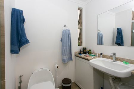 Apartamento à venda com 62m², 3 quartos e 1 vaga Apartamento à venda com 62m², 3 quartos e 1 vagaBanheiro