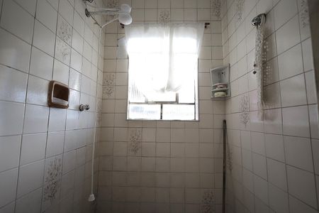 Casa à venda com 88m², 3 quartos e 1 vagaBanheiro