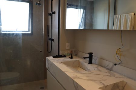 Apartamento à venda com 119m², 3 quartos e 2 vagasBanheiro da Suíte 3