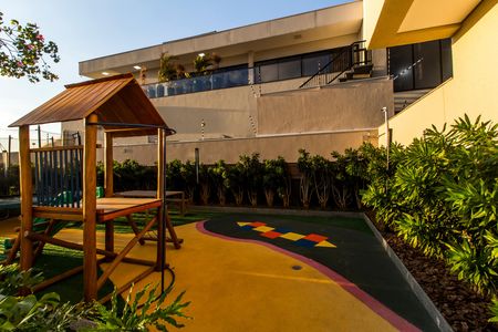 Apartamento à venda com 119m², 3 quartos e 2 vagasÁrea comum - Playground