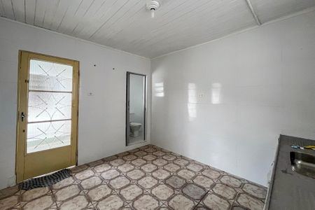 Banheiro de casa para alugar com 1 quarto, 45m² em Vila Moraes, São Paulo