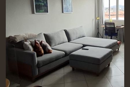 Foto 02 de casa à venda com 3 quartos, 130m² em Vila dos Remedios, São Paulo