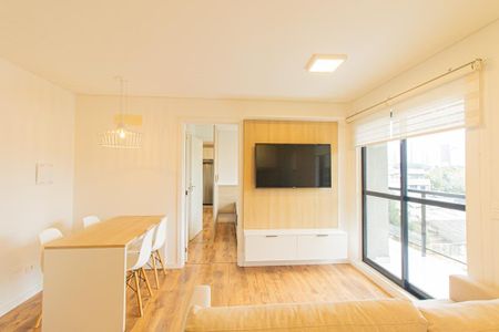 Sala de apartamento para alugar com 2 quartos, 60m² em Água Verde, Curitiba