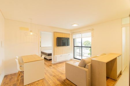 Sala de apartamento para alugar com 2 quartos, 60m² em Água Verde, Curitiba