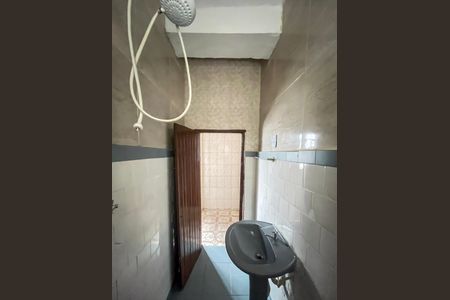 Banheiro de casa de condomínio para alugar com 1 quarto, 35m² em Vila Moraes, São Paulo