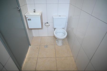 Casa à venda com 160m², 3 quartos e 3 vagasCasa 3 - Banheiro social 