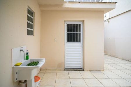 Casa à venda com 160m², 3 quartos e 3 vagasÁrea de Serviço
