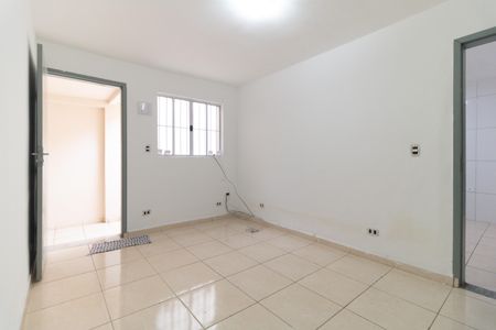Sala Casa 1 de casa para alugar com 3 quartos, 160m² em Vila Santo Estefano, São Paulo