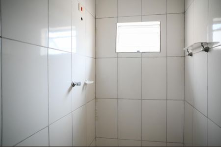 Casa à venda com 160m², 3 quartos e 3 vagasCasa 3 - Banheiro social 