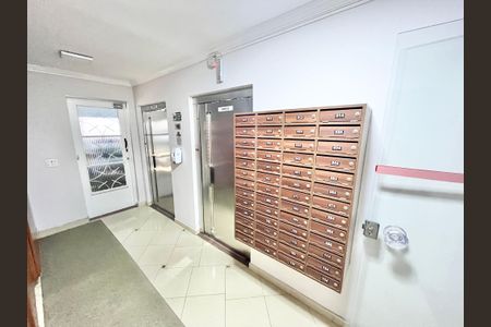 Apartamento à venda com 78m², 2 quartos e 1 vagaHall