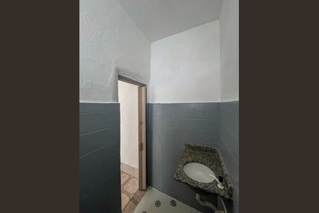 Banheiro de casa de condomínio para alugar com 1 quarto, 30m² em Vila Moraes, São Paulo
