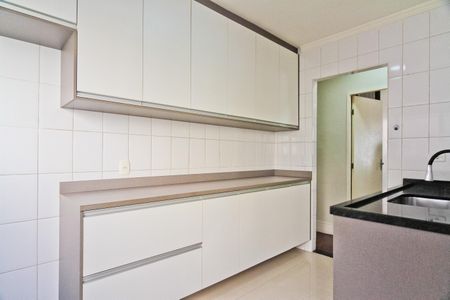 Apartamento à venda com 55m², 2 quartos e 2 vagasCozinha