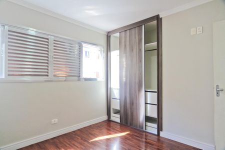 Quarto 1 de apartamento à venda com 2 quartos, 55m² em Jardim Mangalot, São Paulo
