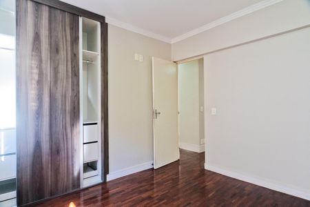 Apartamento à venda com 55m², 2 quartos e 2 vagasQuarto 1