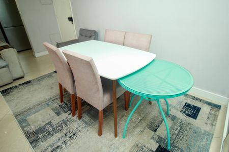 Apartamento à venda com 64m², 2 quartos e 1 vagaSala de Jantar
