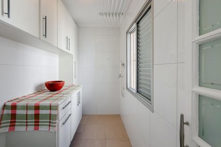 Apartamento para alugar com 163m², 3 quartos e 1 vagaÁrea de Serviço
