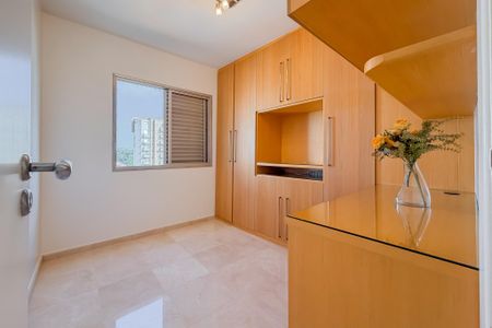 Apartamento para alugar com 163m², 3 quartos e 1 vagaQuarto 1