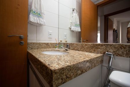 Apartamento para alugar com 62m², 2 quartos e 1 vagaBanheiro Social