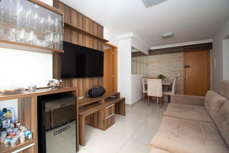 Apartamento para alugar com 62m², 2 quartos e 1 vagaSala