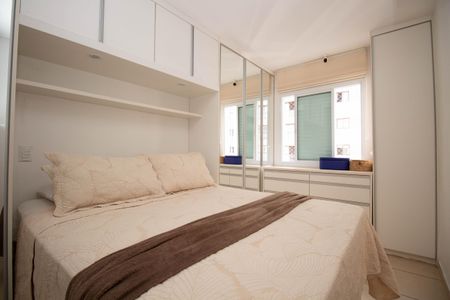 Apartamento para alugar com 62m², 2 quartos e 1 vagaSuíte