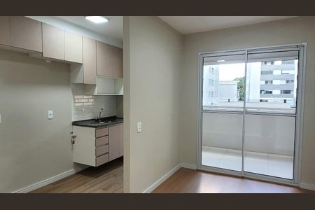 Sala de apartamento para alugar com 2 quartos, 48m² em Vila Socorro, São Paulo