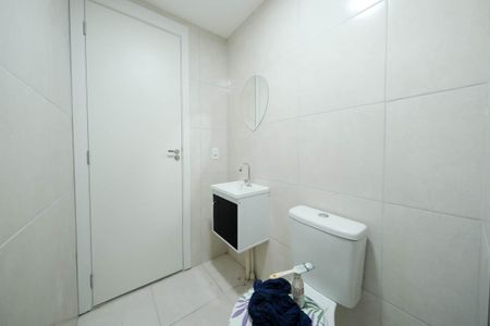 Banheiro de apartamento para alugar com 1 quarto, 24m² em Jardim America da Penha, São Paulo