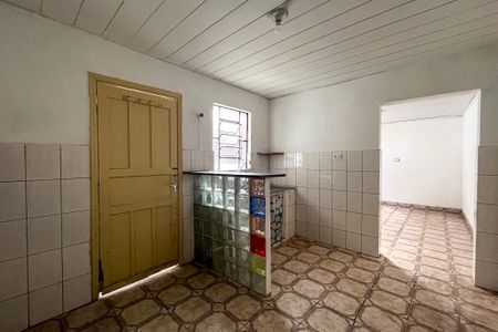 Cozinha de casa para alugar com 1 quarto, 37m² em Vila Moraes, São Paulo