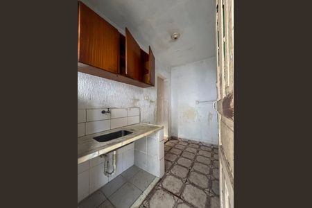 Cozinha de casa para alugar com 1 quarto, 28m² em Vila Moraes, São Paulo