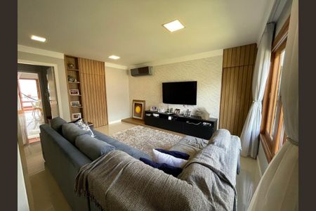 Sala de casa para alugar com 3 quartos, 197m² em Itaguaçu, Florianópolis