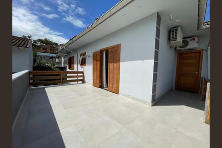 Casa para alugar com 197m², 3 quartos e 4 vagasVaranda