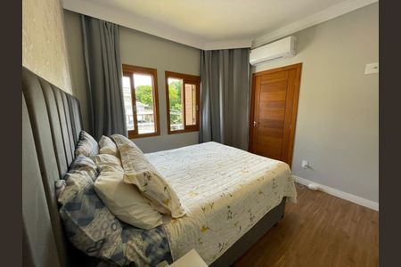 Quarto de casa para alugar com 3 quartos, 197m² em Itaguaçu, Florianópolis