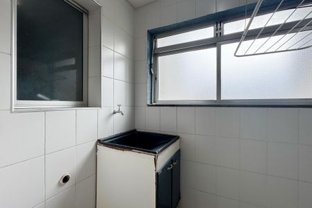 Apartamento para alugar com 65m², 2 quartos e 1 vagaÁrea de Serviço