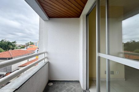 Apartamento para alugar com 65m², 2 quartos e 1 vagaSacada