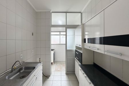 Apartamento para alugar com 65m², 2 quartos e 1 vagaCozinha 