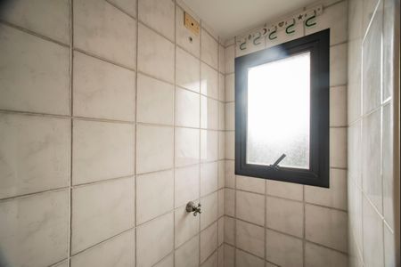 Apartamento à venda com 79m², 3 quartos e 2 vagasBanheiro de Serviço