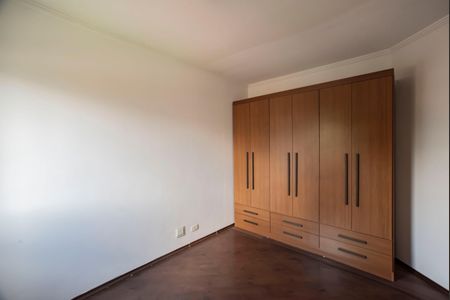 Apartamento à venda com 79m², 3 quartos e 2 vagasQuarto 2