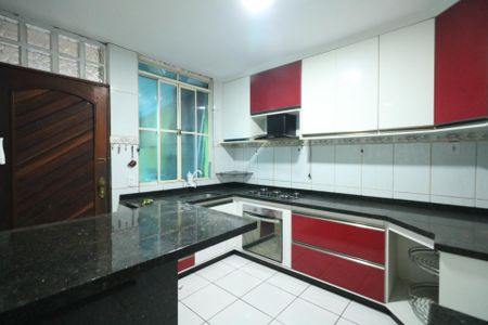 Casa à venda com 79m², 2 quartos e 1 vaga Casa à venda com 79m², 2 quartos e 1 vagaCozinha