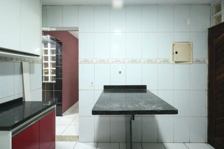 Casa à venda com 79m², 2 quartos e 1 vaga Casa à venda com 79m², 2 quartos e 1 vagaCozinha