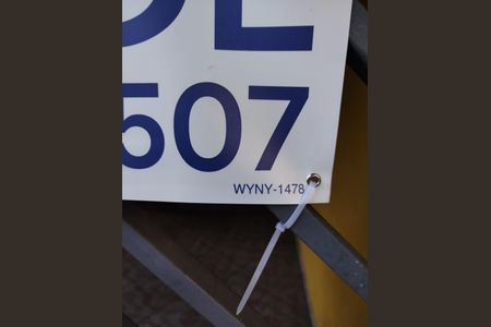 Casa à venda com 79m², 2 quartos e 1 vaga Casa à venda com 79m², 2 quartos e 1 vagaPlaca WYNY -1478