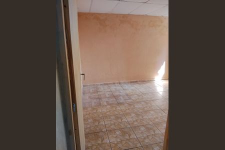 Foto 03 de casa para alugar com 1 quarto, 47m² em Parque Savoi City, São Paulo
