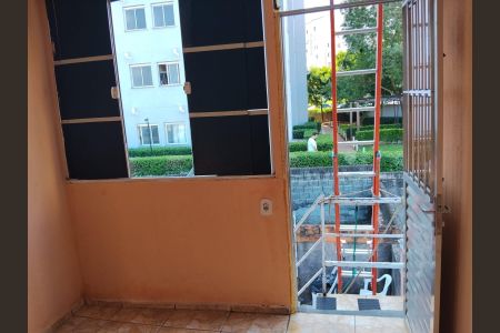 Foto 06 de casa para alugar com 1 quarto, 47m² em Parque Savoi City, São Paulo
