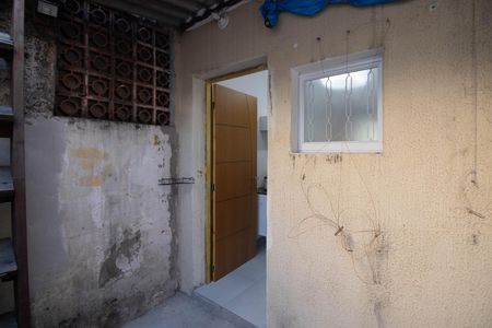 Casa para alugar com 55m², 2 quartos e 1 vaga Casa para alugar com 55m², 2 quartos e 1 vagaÁrea de Serviço