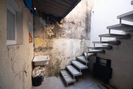 Casa para alugar com 55m², 2 quartos e 1 vaga Casa para alugar com 55m², 2 quartos e 1 vagaÁrea de Serviço