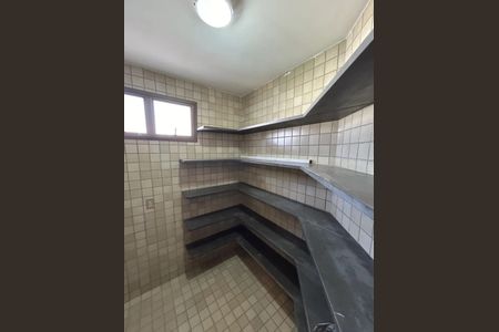 Cozinha de casa para alugar com 5 quartos, 379m² em Fundinho, Uberlândia