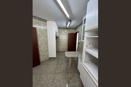 Cozinha de casa para alugar com 5 quartos, 379m² em Fundinho, Uberlândia