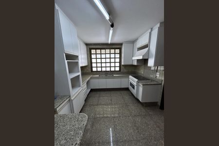 Cozinha de casa para alugar com 5 quartos, 379m² em Fundinho, Uberlândia
