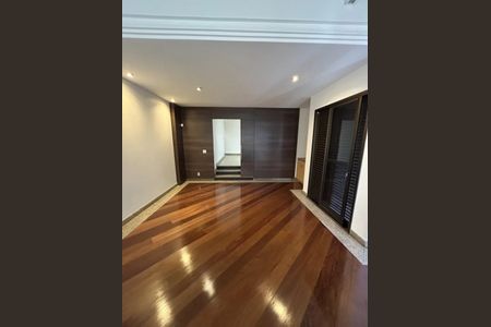 Sala de casa para alugar com 5 quartos, 379m² em Fundinho, Uberlândia