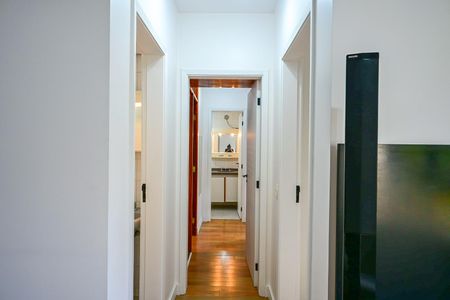 Apartamento à venda com 60m², 2 quartos e 1 vagaCorredor