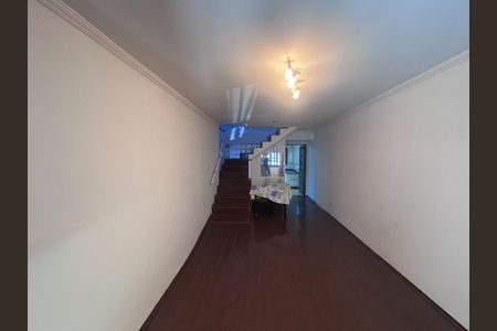 Sala  de casa à venda com 5 quartos, 160m² em Vila Marari, São Paulo