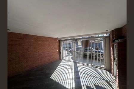 Casa à venda com 160m², 5 quartos e 2 vagas Casa à venda com 160m², 5 quartos e 2 vagasGaragem